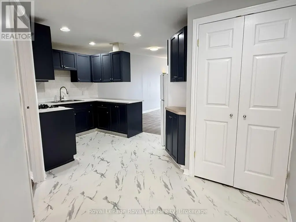 2 - 33 Wyndham Street N, Guelph (Downtown)